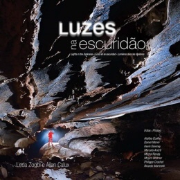 Lights in the darkness / Luzes-Na-Escuridao